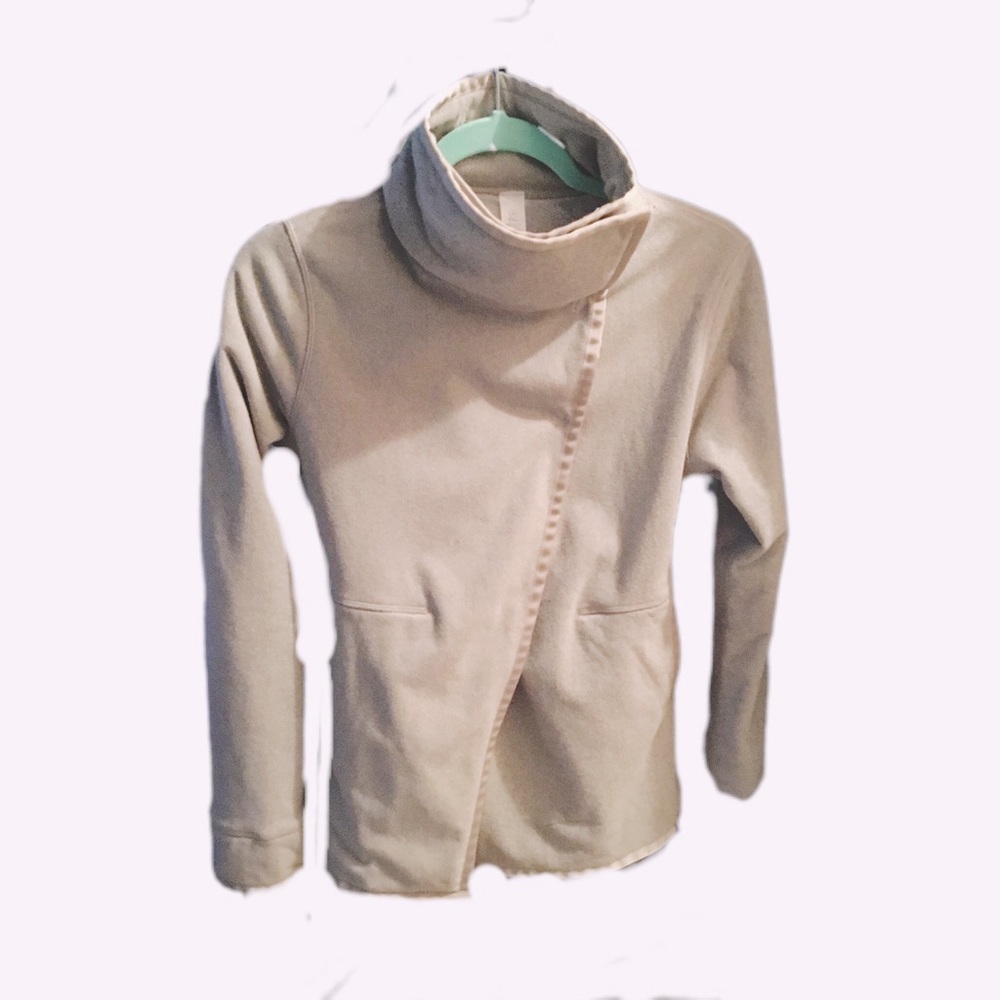 Lululemon athletica jacket size large girls